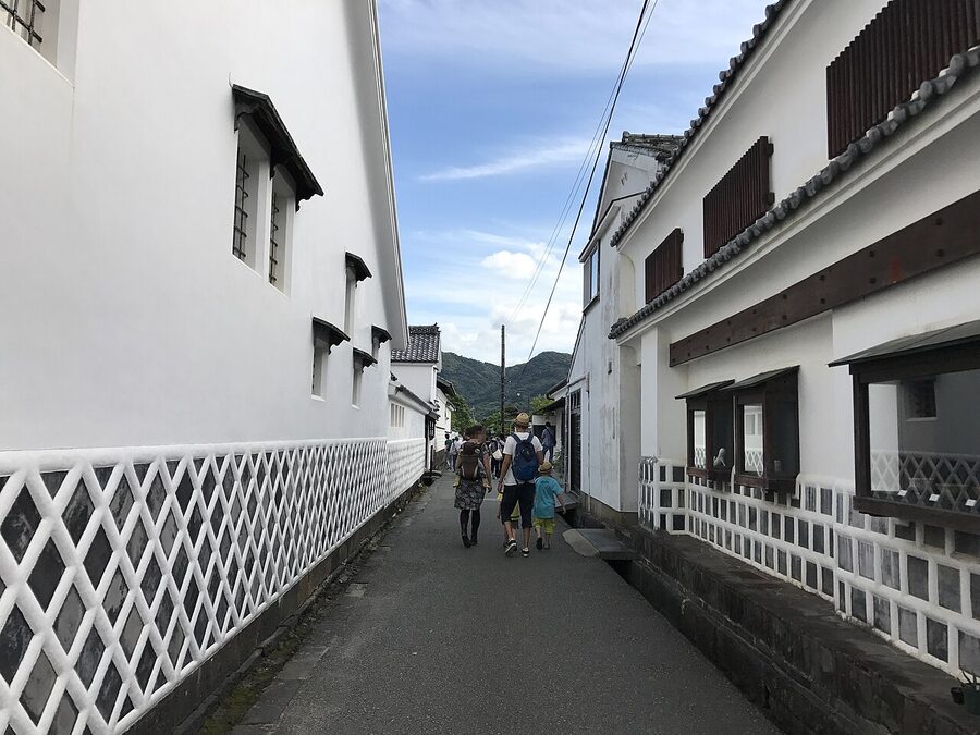 The preserved Kikuya Lane in Hagi's samurai district with whitewashed walls
