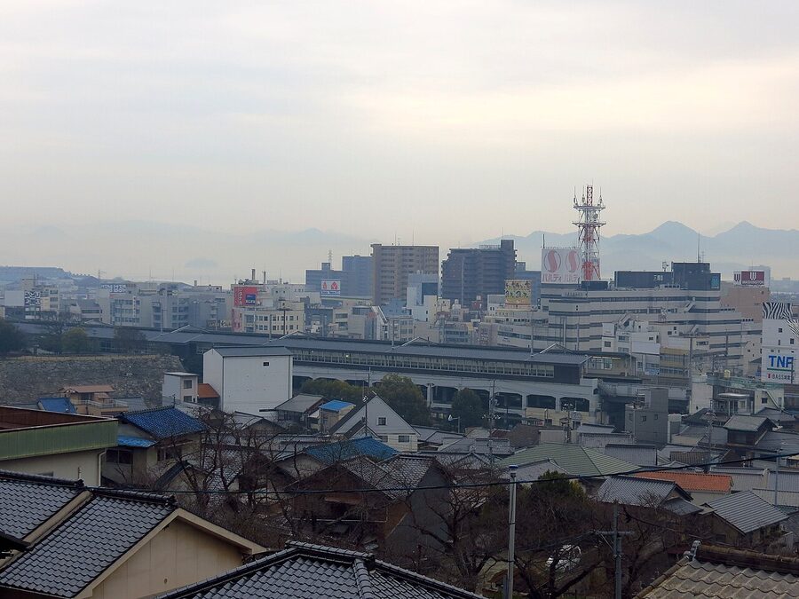 The exterior of Mihara Station