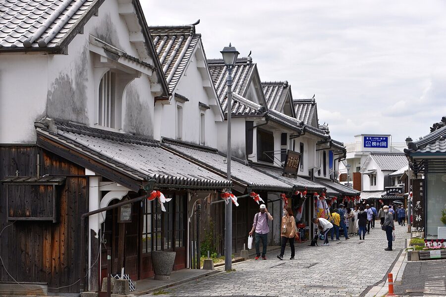 The preserved Furuichi Kanaya Edo-period merchant street in Yanai