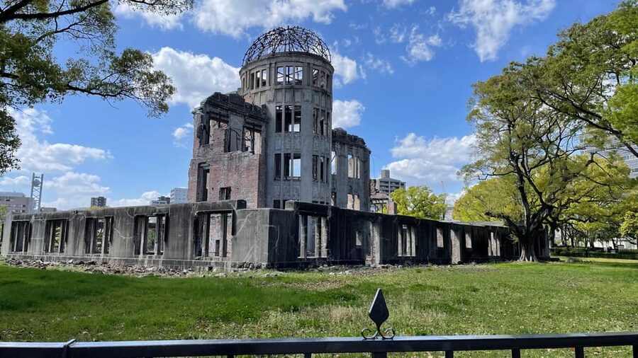Amazing Hiroshima: Private City Tour with a Local Guide - Why Hiroshima and Miyajima work so well together