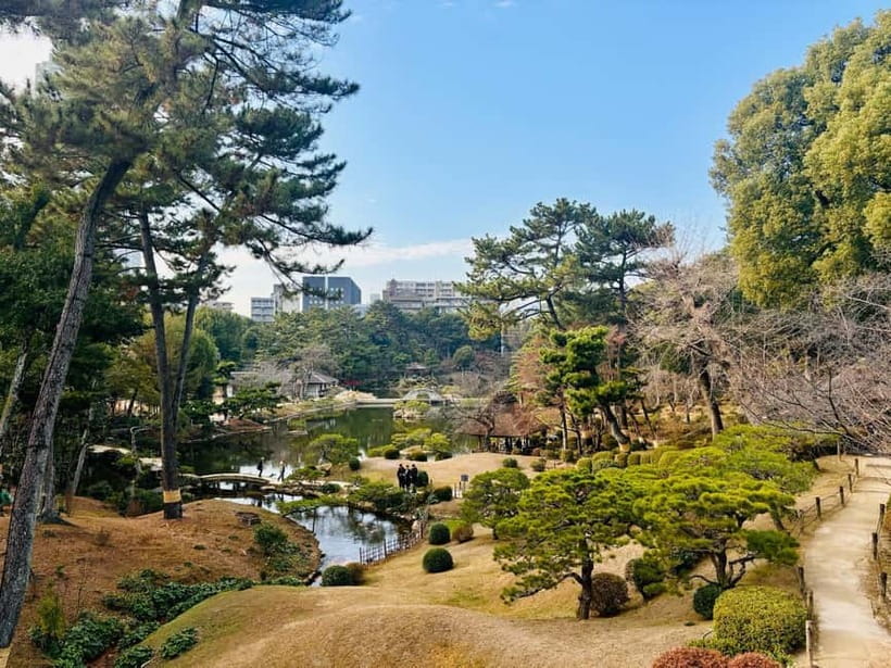 Bomb to bloom Highlights of Hiroshima walking group tour - Practical advice for making the walk easier