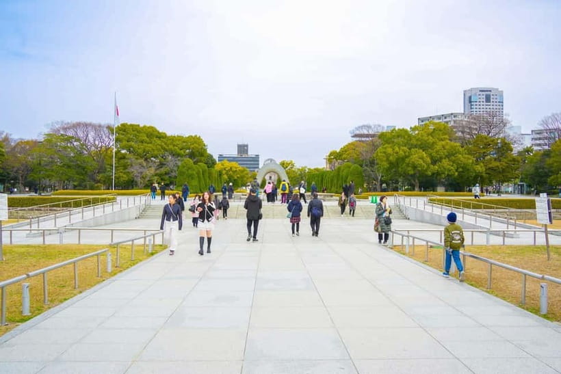 Day Trip to Hiroshima & Miyajima with Itsukushima Shrine - How the $39 price measures up