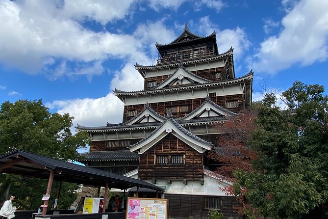Half Day Hiroshima Highlight Tour with Story Telling - Shukkeien Garden: a calm final hour