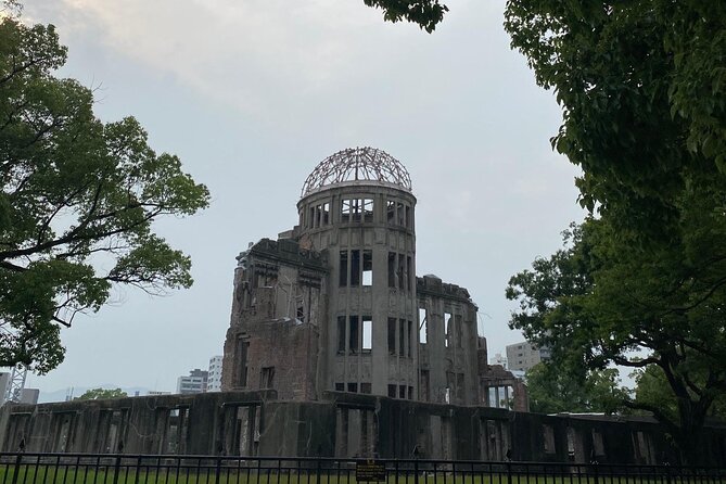 Highlight of Hiroshima with Licensed Guide (6h) - Public transportation keeps the day connected to the city