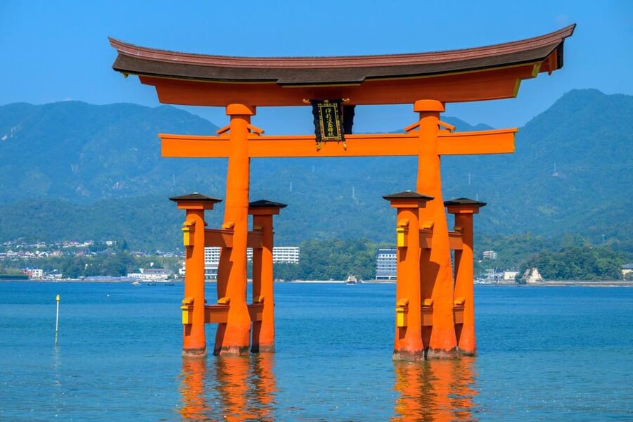 Hiroshima: 1-Day Hiroshima and Miyajima Tour - Starting at Shukkei-en Garden
