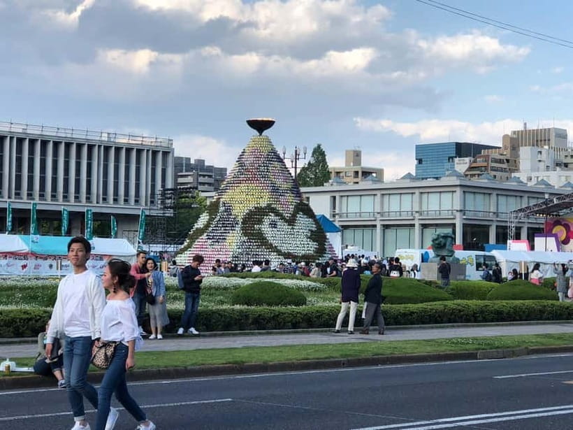 Hiroshima: A tour guide to Peace Park and Miyajia Island - Two hours in Peace Memorial Park