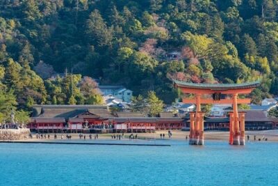 Hiroshima and Miyajima 1 Day Walking Tour - Miyajima brings the visual drama first