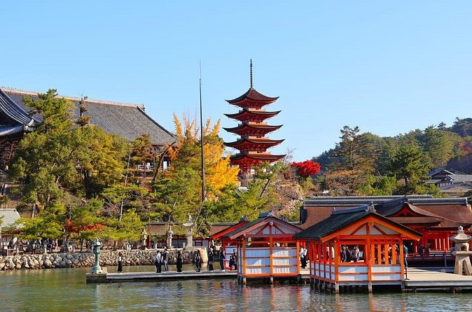 Hiroshima and Miyajima Private Day Tour from Kyoto/Osaka - Miyajima changes the mood of the day