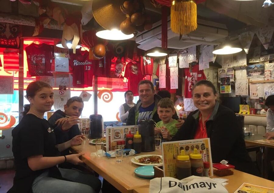 Hiroshima: Best of Hiroshima Food Tour - What the small group changes