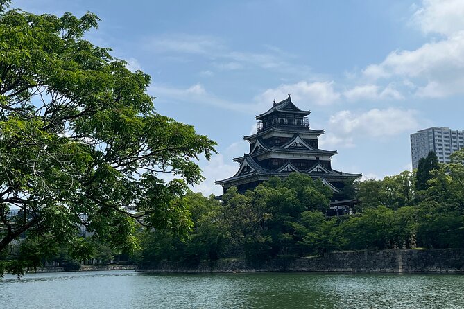 Hiroshima Bike Tour with Lunch - The Atomic Bomb Dome and Peace Memorial Park
