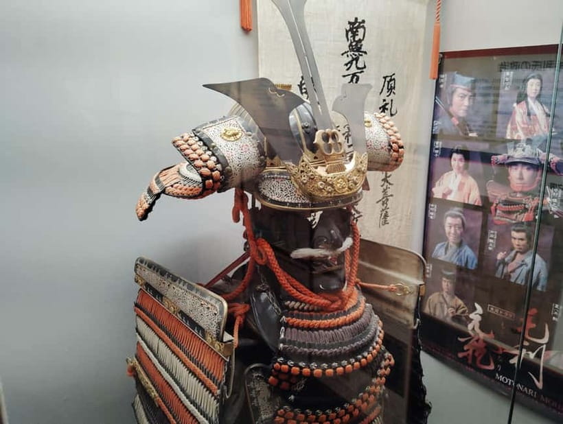 Hiroshima Castle 1h guide tour - Inside the tower: the Mori clan and Edo-period life
