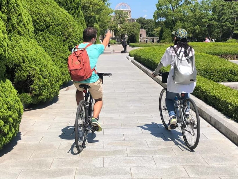 Hiroshima: City and Miyajima Bike and Boat Tour - Hiroshima Castle and the city before the bomb