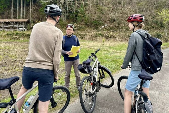 Hiroshima Country Cycling: Explore Rural Life 1 HR from City - Kakeyama: a first look at rural routines