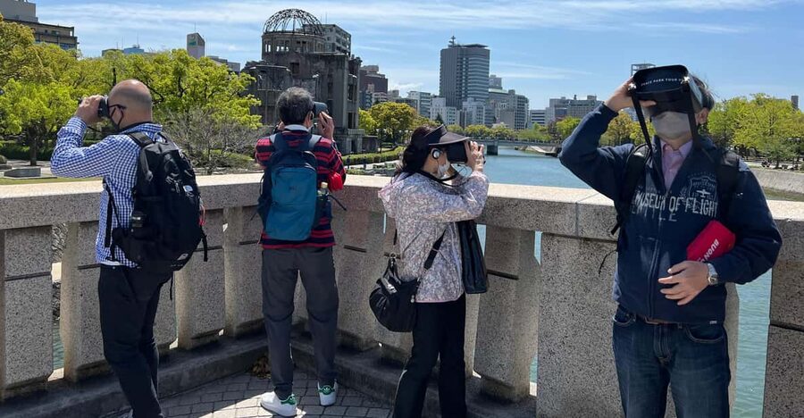 Hiroshima:Guided Virtual Tour/PEACE PARK TOUR VR - Seeing Hiroshima through time, not just space