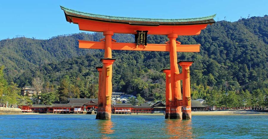 Hiroshima: Hiroshima and Miyajima UNESCO Sites 1-Day Tour - Atomic Bomb Dome and Peace Memorial Park
