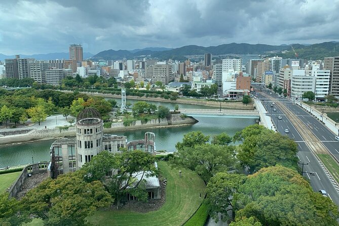 Hiroshima History and Evening Walk - What Cva’s guiding style adds