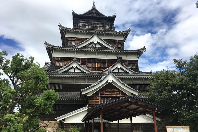 Hiroshima in a Nutshell: Morning Bike Adventure - What the guide adds to the ride
