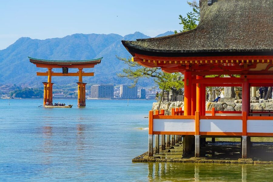 Hiroshima: Miyajima Half-day Historical Walking Tour - Meeting at Miyajimaguchi and crossing the sea