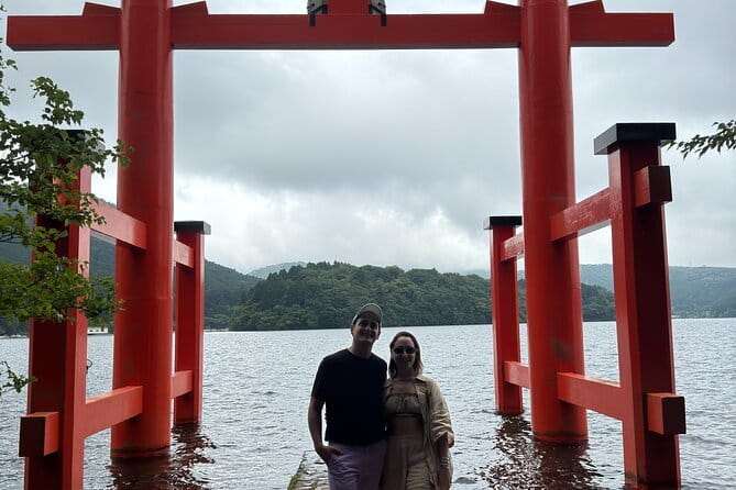 Hiroshima & Miyajima: Private Full-Day Tour with a Local Guide - Itsukushima Shrine and the floating torii gate