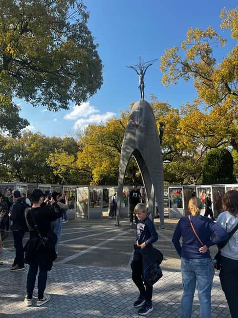 Hiroshima Peace Memorial Park: A Guided Tour - Prayer Fountain and Gates of Peace