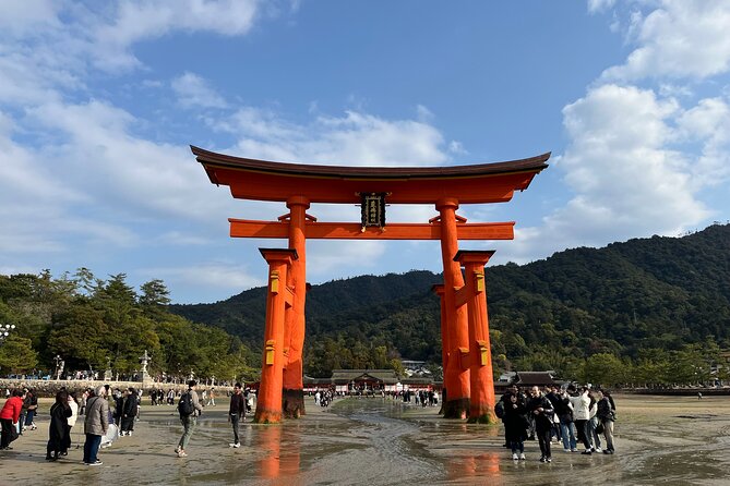 Hiroshima Private Guided Tour from Osaka or Kyoto - Two hours inside the Peace Memorial Museum