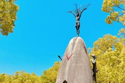 Hiroshima Walking Tour Why A Bomb was dropped to Hiroshima - Hiroshima Castle and the city before 1945