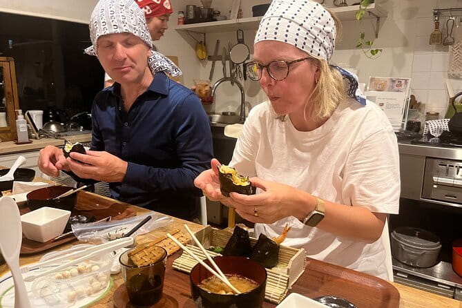 Home Made Onigiri and Matcha Cooking Class in Hiroshima - Meeting the local hosts