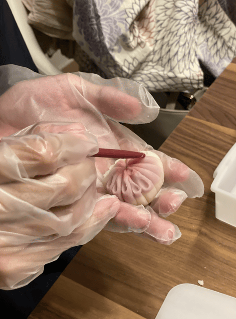 Kiku Plan - Wagashi making and tea ceremony experience - - Key Points