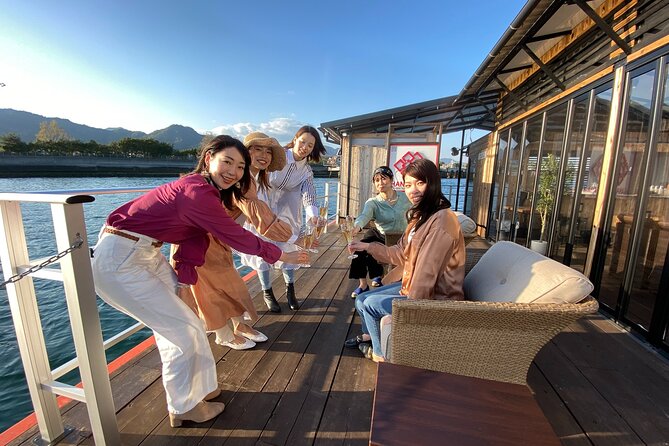Lunch Cruise on HANAIKADA (Raft-Type Boat) with Scenic View of Miyajima - Key details to know before booking