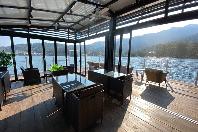 Lunch Cruise on HANAIKADA (Raft-Type Boat) with Scenic View of Miyajima - Group size and language support