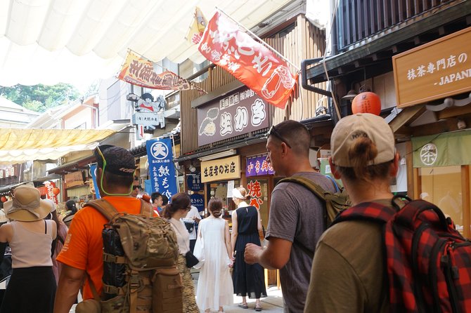 Miyajima Half-day Trip Historical Walking Tour - Lunch, oysters, and momiji manju