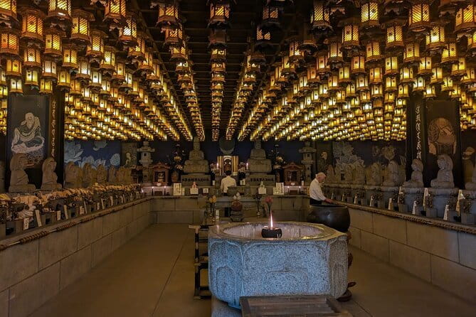 Miyajima UNESCO World Heritage Site Private Tour - Finding quiet corners at Daishoin Temple