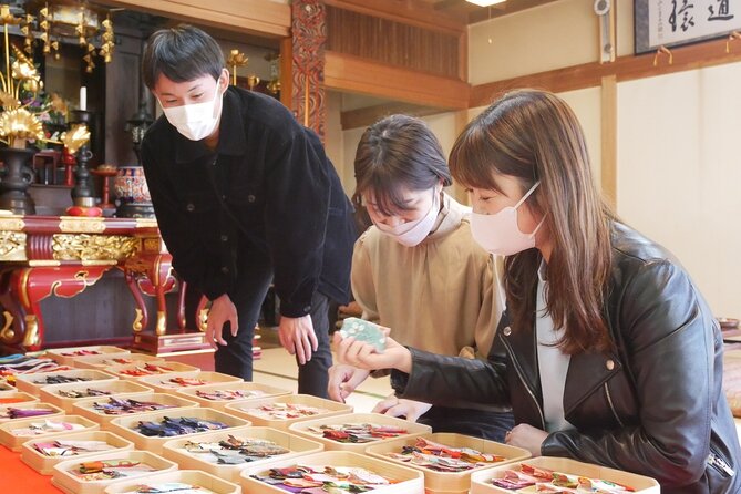 Original Omamori Charm Making Experience - How the setting affects the experience
