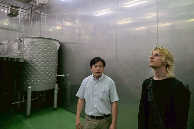 Visit behind the Scenes: Hiroshima Saijo Sake Brewery Tour - Group size, communication, and comfort